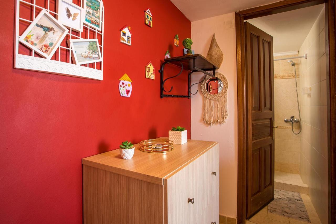 Anna'S House Apartamento Chalki Town Exterior foto